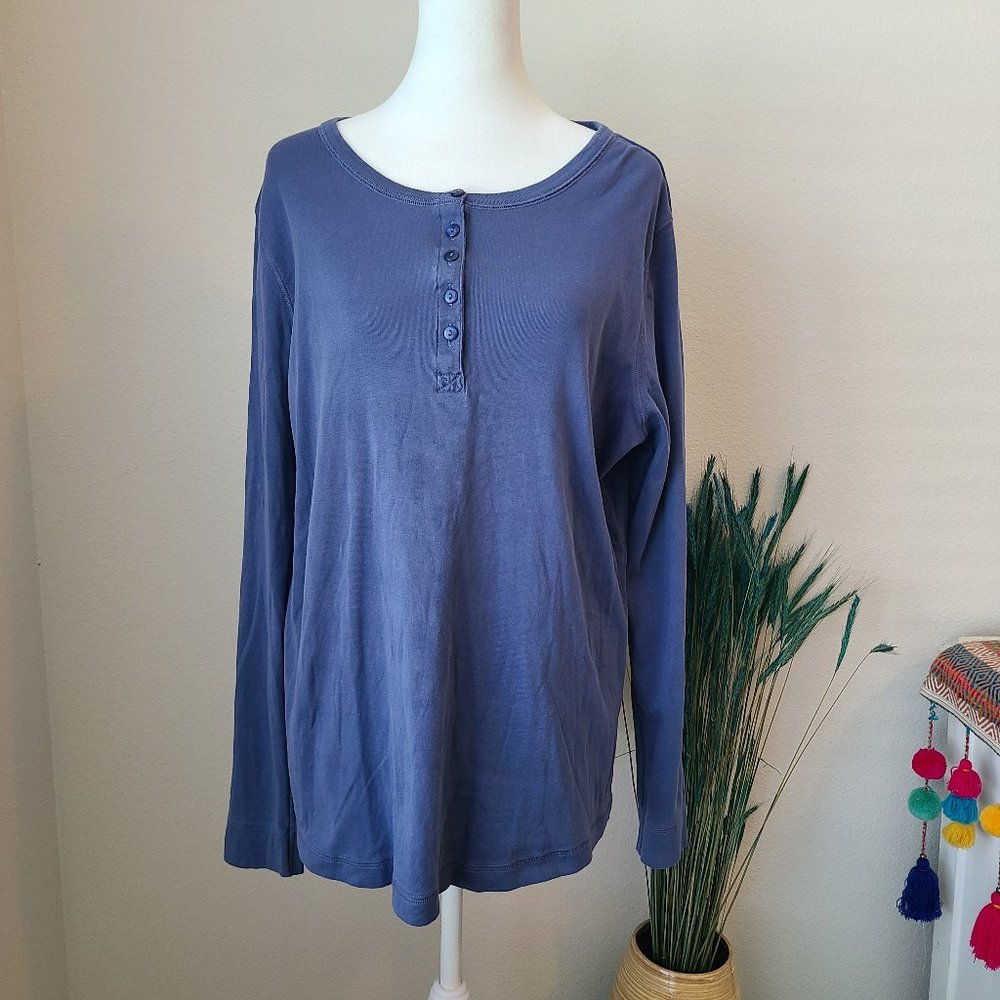 Duluth Trading Co Blue Long-sleeved Tee